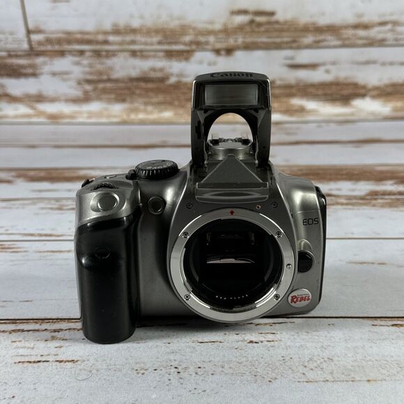 Canon EOS DSLR Rebel Digital 6.3MP Camera DS6041 Body Only Parts Only - Picture 1 of 5